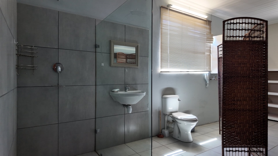 3 Bedroom Property for Sale in Stilbaai Wes Western Cape